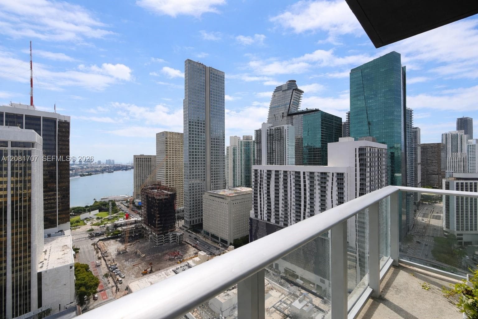 151 SE 1st St # 3001, Miami, FL 33131 photo 13