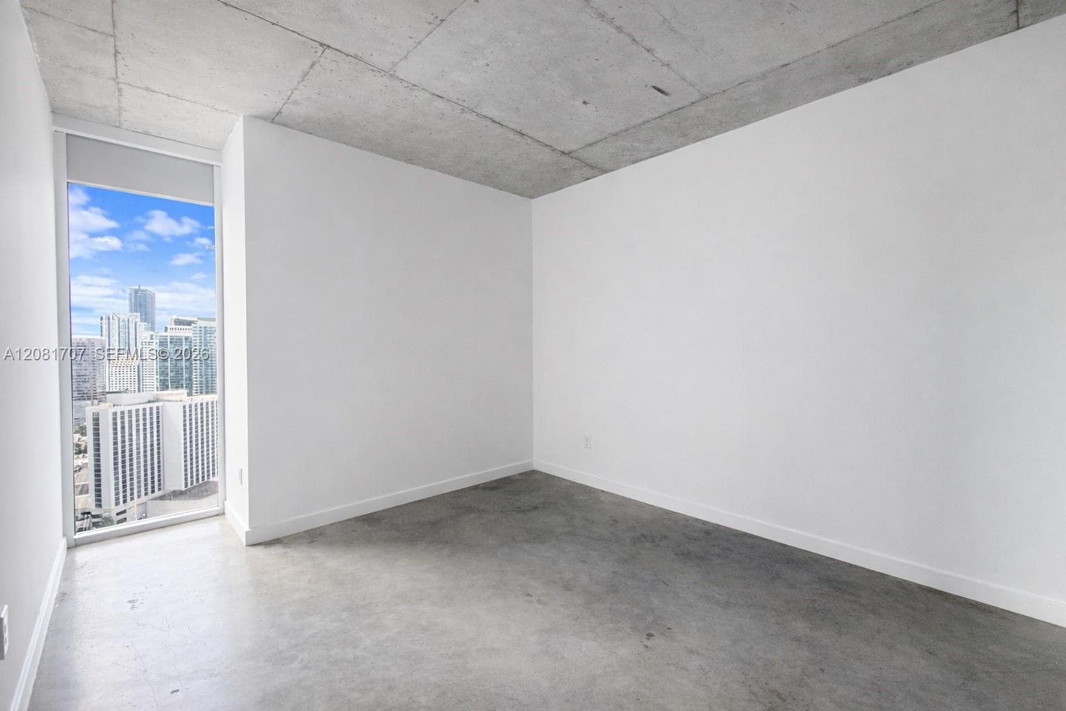 151 SE 1st St # 3001, Miami, FL 33131 photo 7