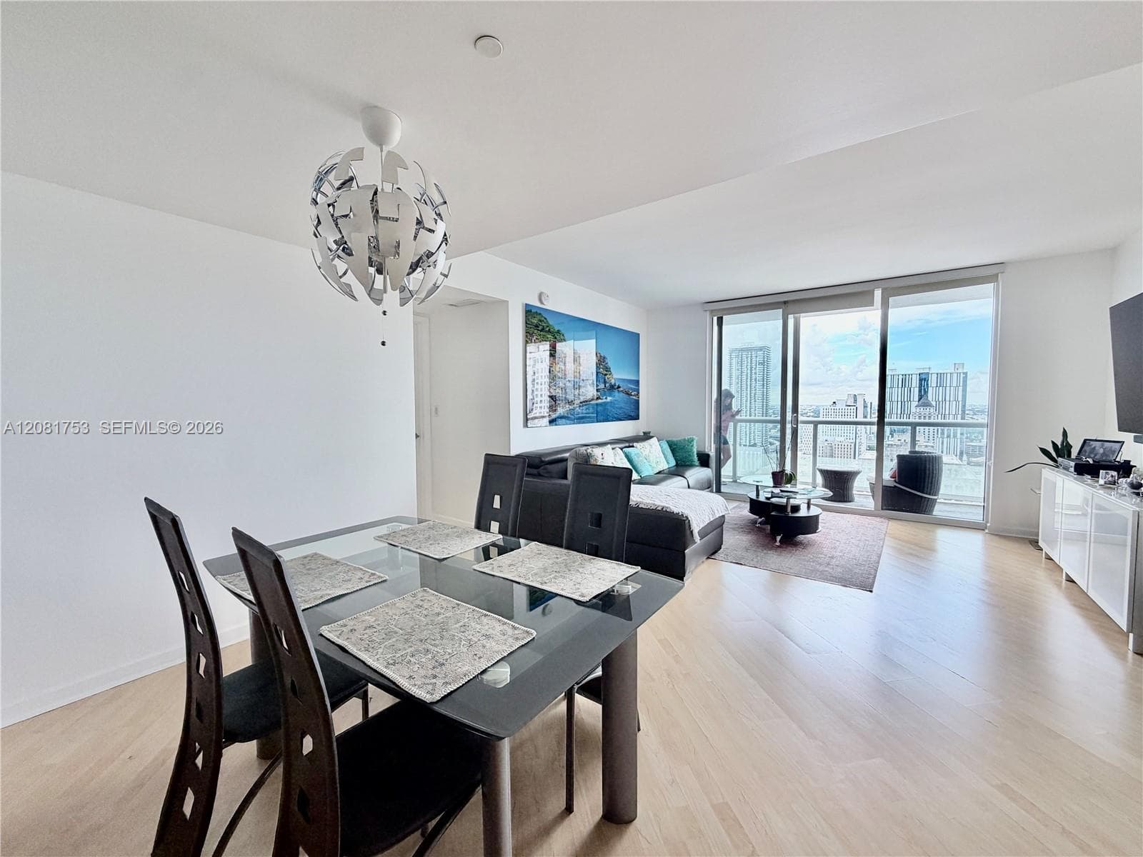 50 Biscayne Blvd # 3211, Miami, FL 33132 photo 6