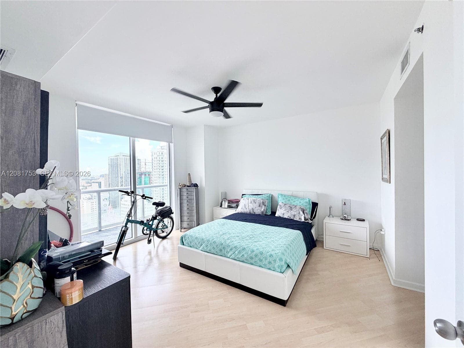 50 Biscayne Blvd # 3211, Miami, FL 33132 photo 8