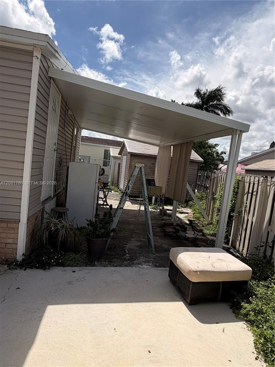 220 NE 12th Ave, Homestead, FL 33030 photo 2