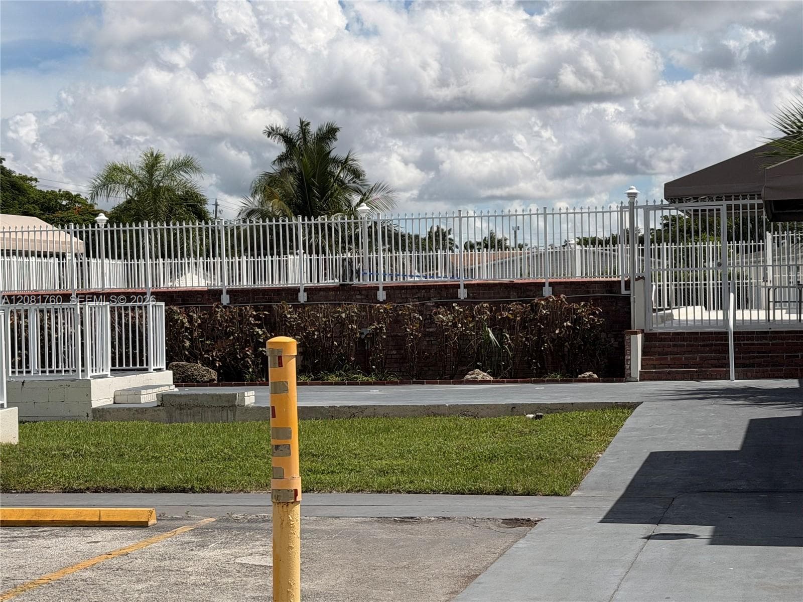220 NE 12th Ave, Homestead, FL 33030 photo 4