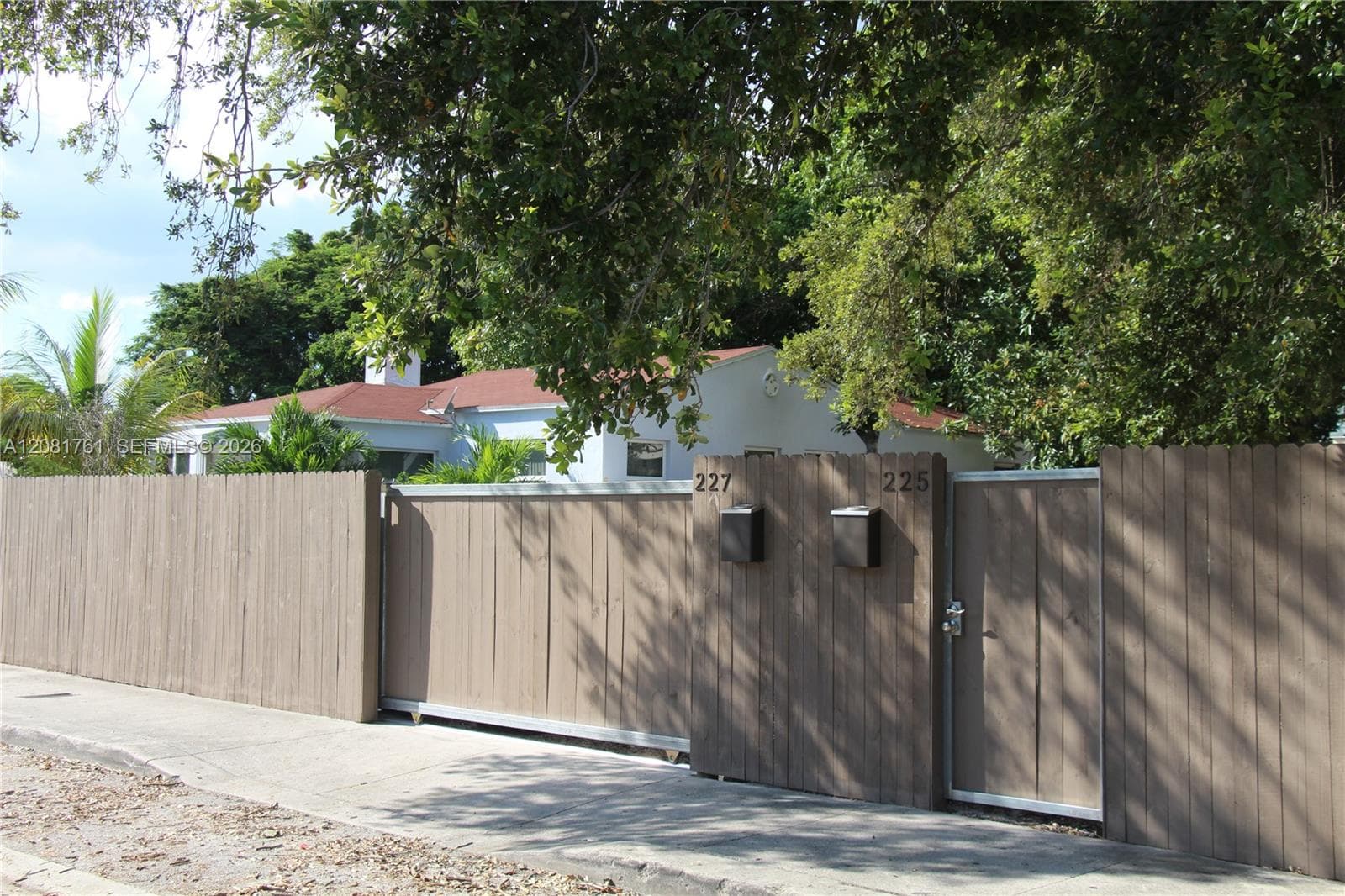 225 NW 59th St, Miami, FL 33127 photo 2