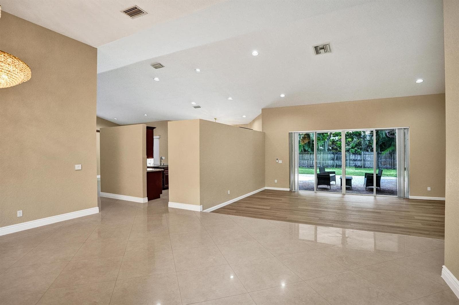 10255 GUATEMALA Street, Cooper City, FL 33026 photo 3