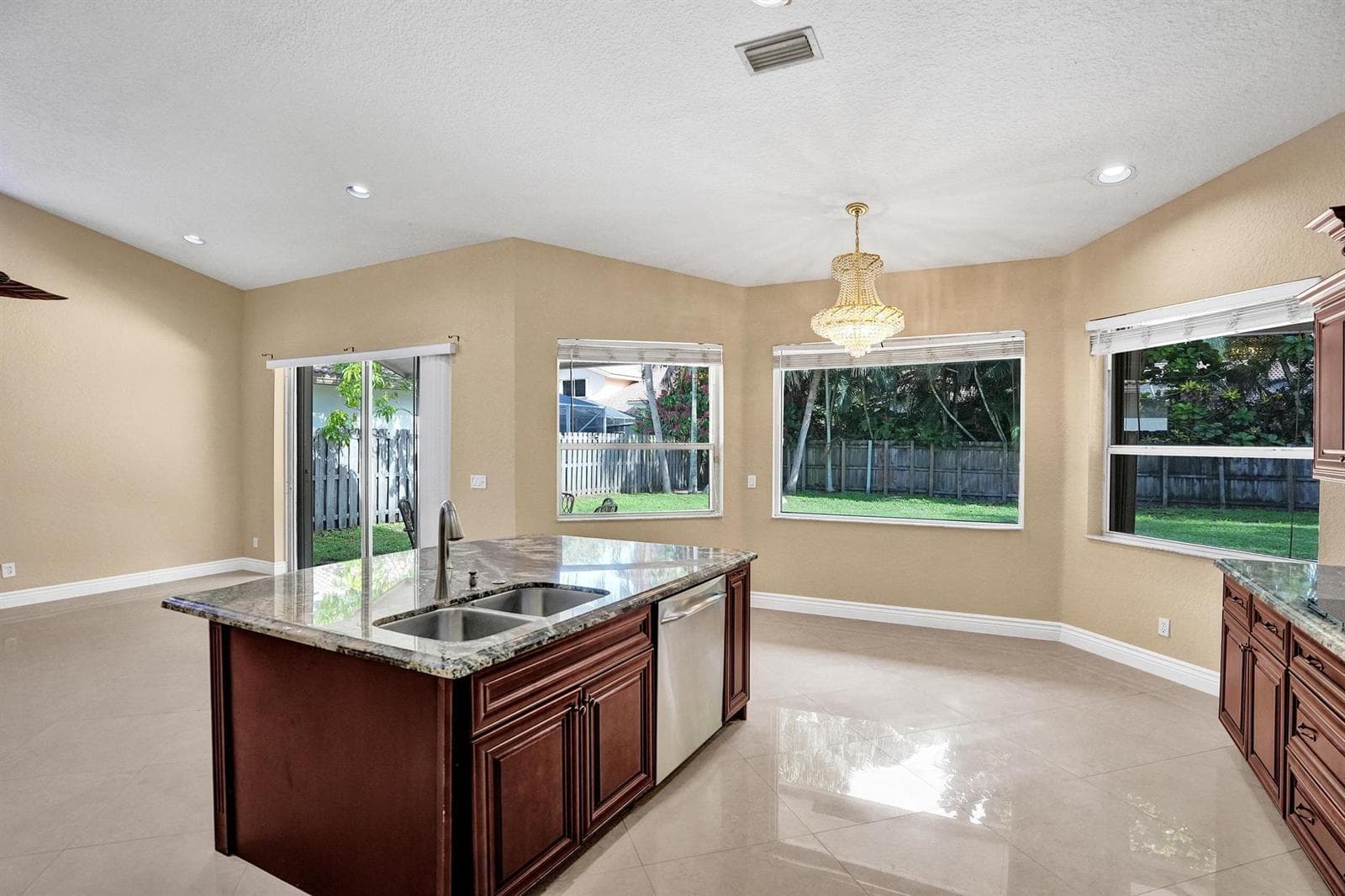 10255 GUATEMALA Street, Cooper City, FL 33026 photo 10