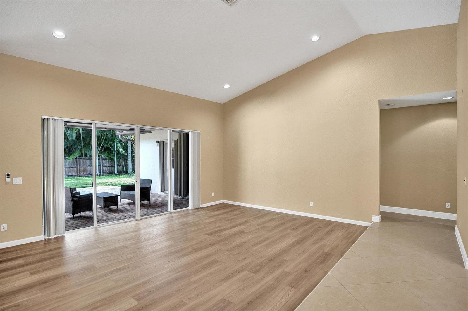 10255 GUATEMALA Street, Cooper City, FL 33026 photo 8
