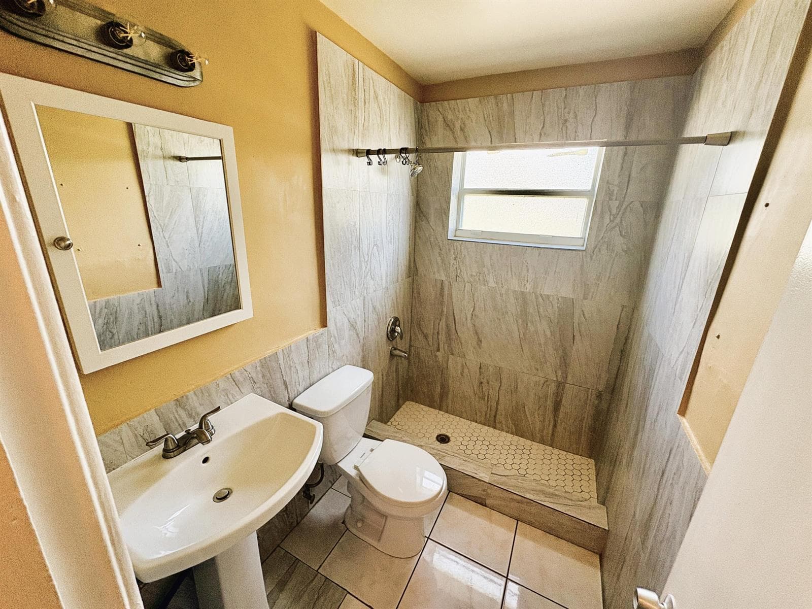 1685 NW 60TH Avenue # B, Sunrise, FL 33313 photo 8