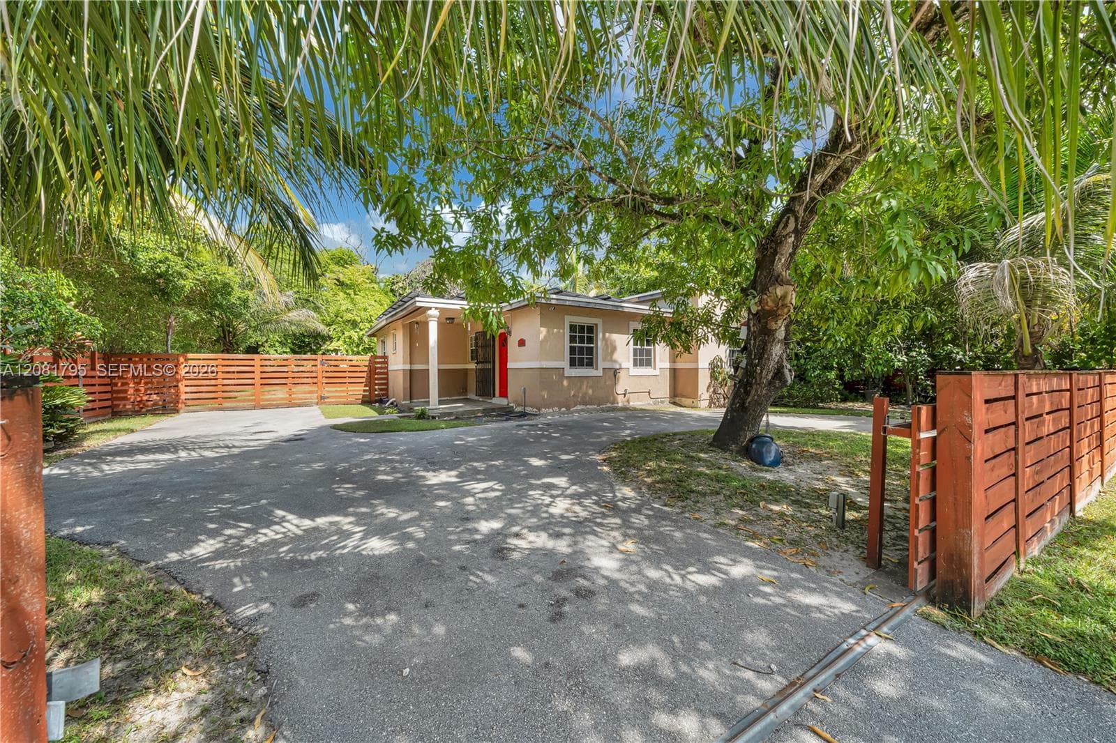 6401 SW 63rd Ct, South Miami, FL 33143 photo 7