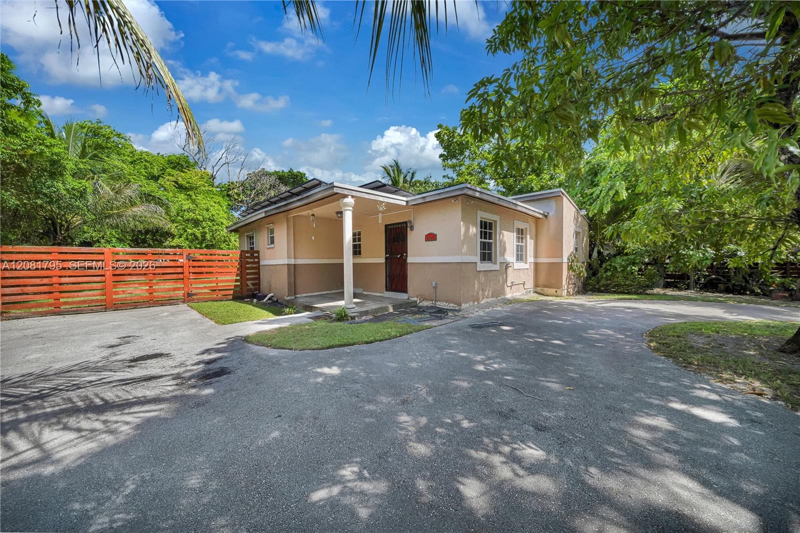 6401 SW 63rd Ct, South Miami, FL 33143 photo 3
