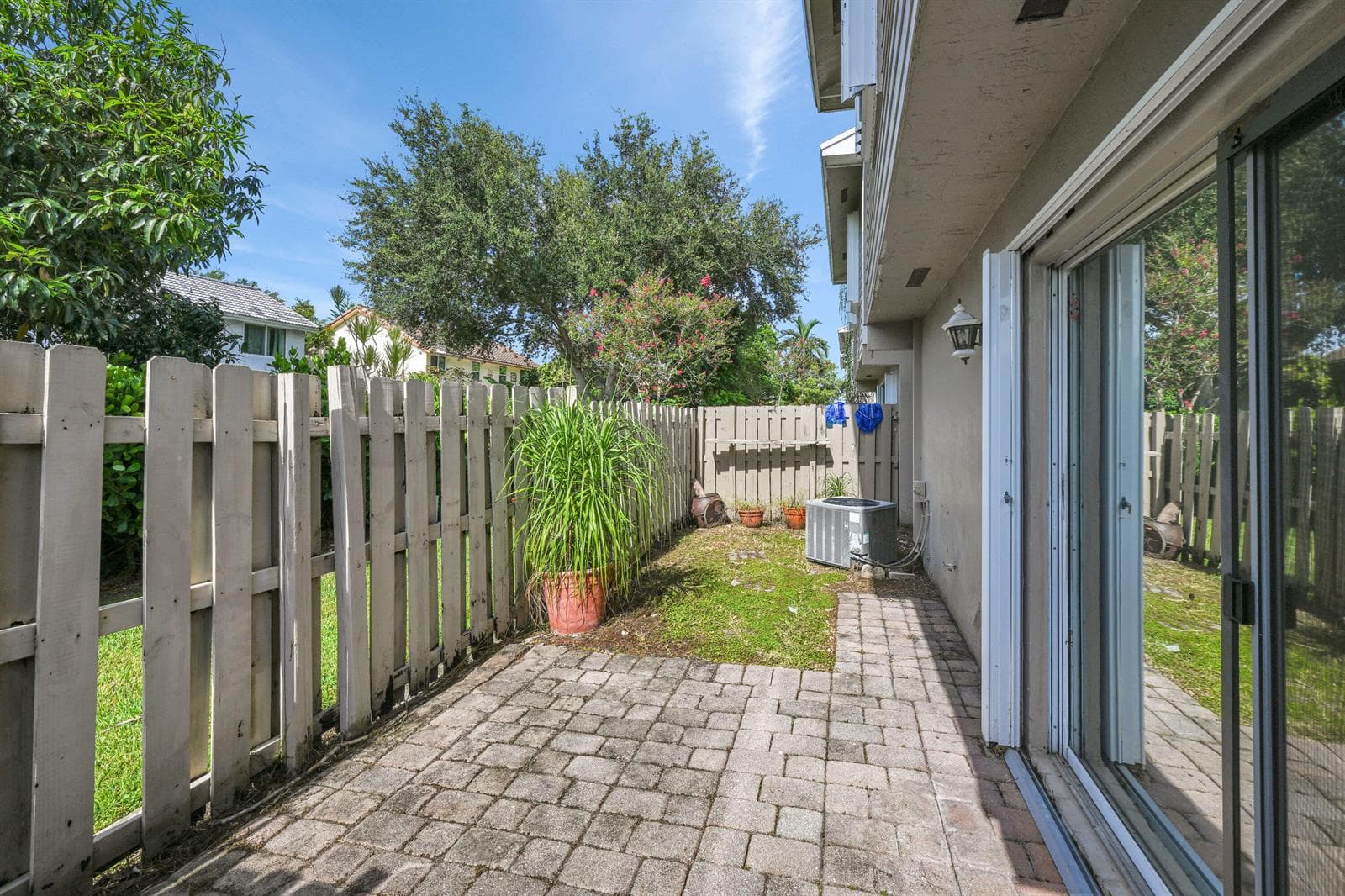 12152 NW 36th Place, Sunrise, FL 33323 photo 9