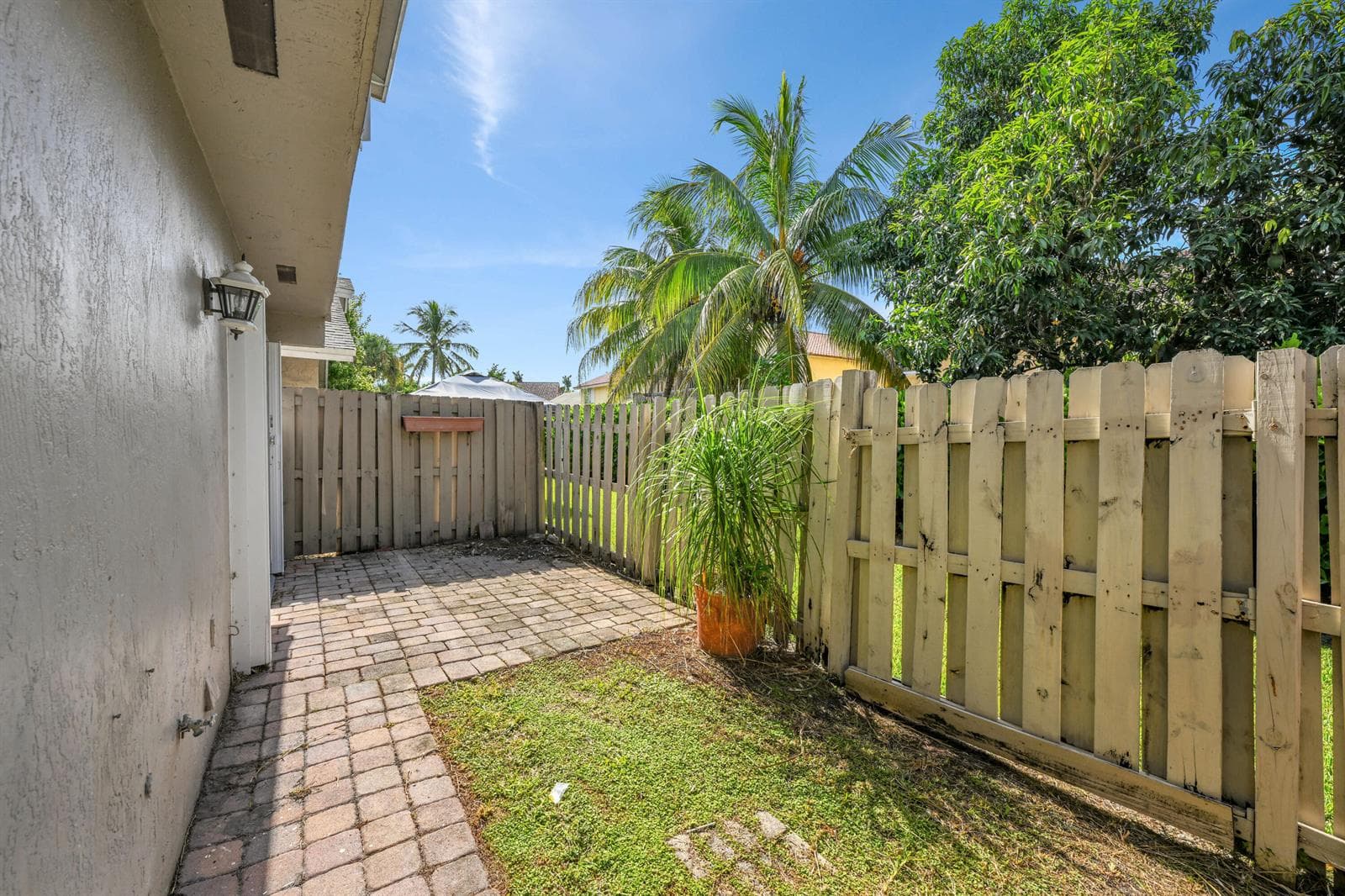 12152 NW 36th Place, Sunrise, FL 33323 photo 10