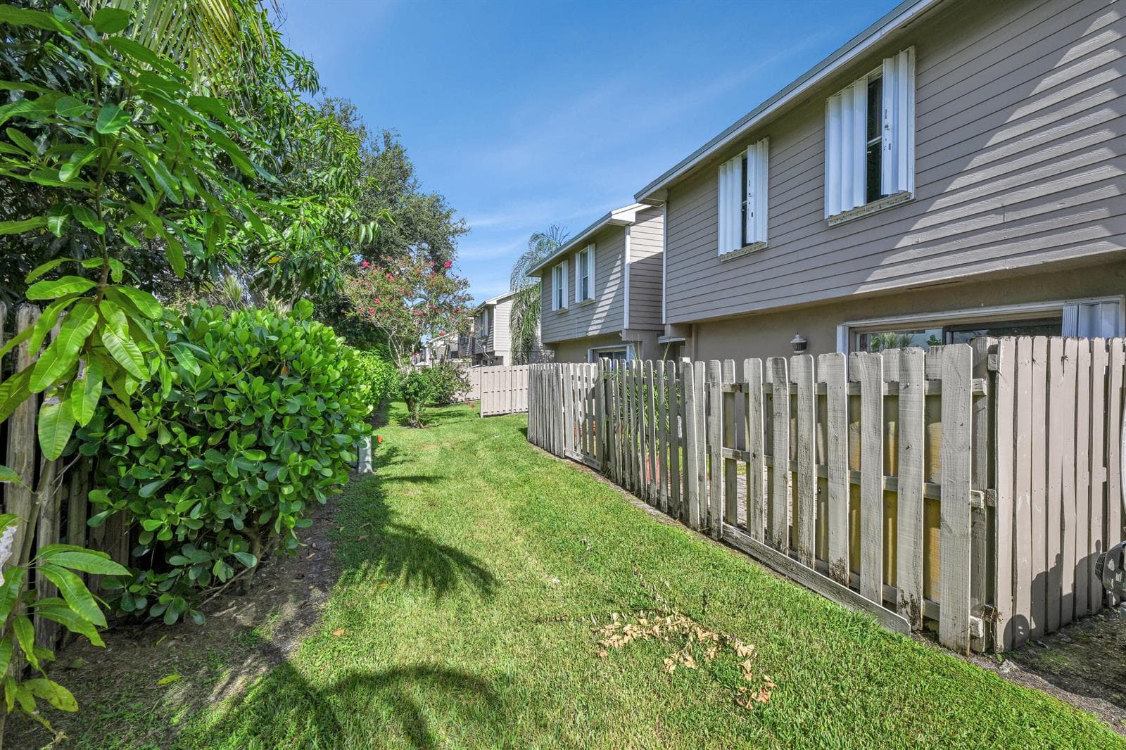 12152 NW 36th Place, Sunrise, FL 33323 photo 8