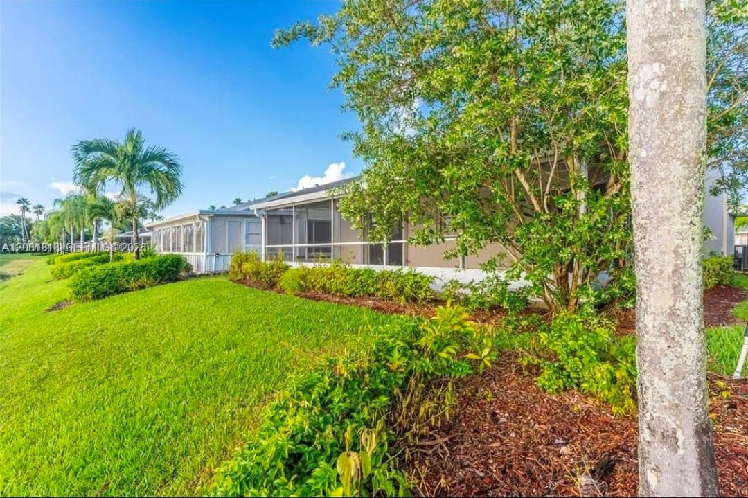 710 SE 22nd Ln, Homestead, FL 33033 photo 3
