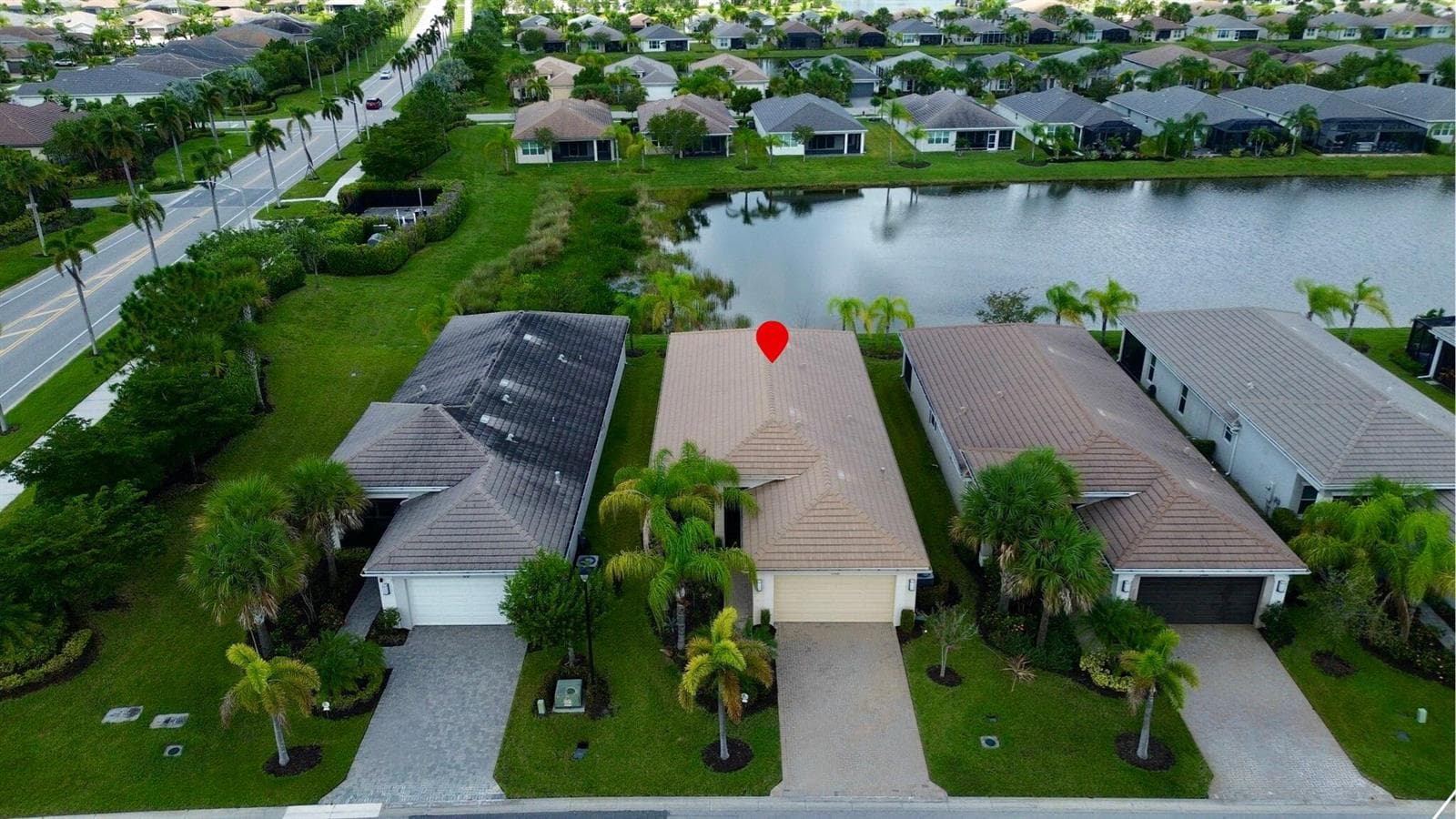 11826 SW Brighton Falls Drive, Port St. Lucie, FL 34987 photo 2