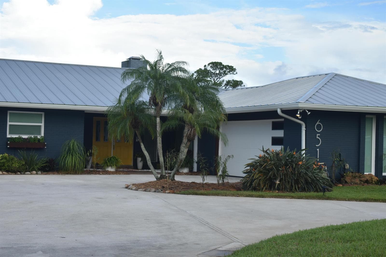 651 SE Hidden River Drive, Port St. Lucie, FL 34983 photo 5