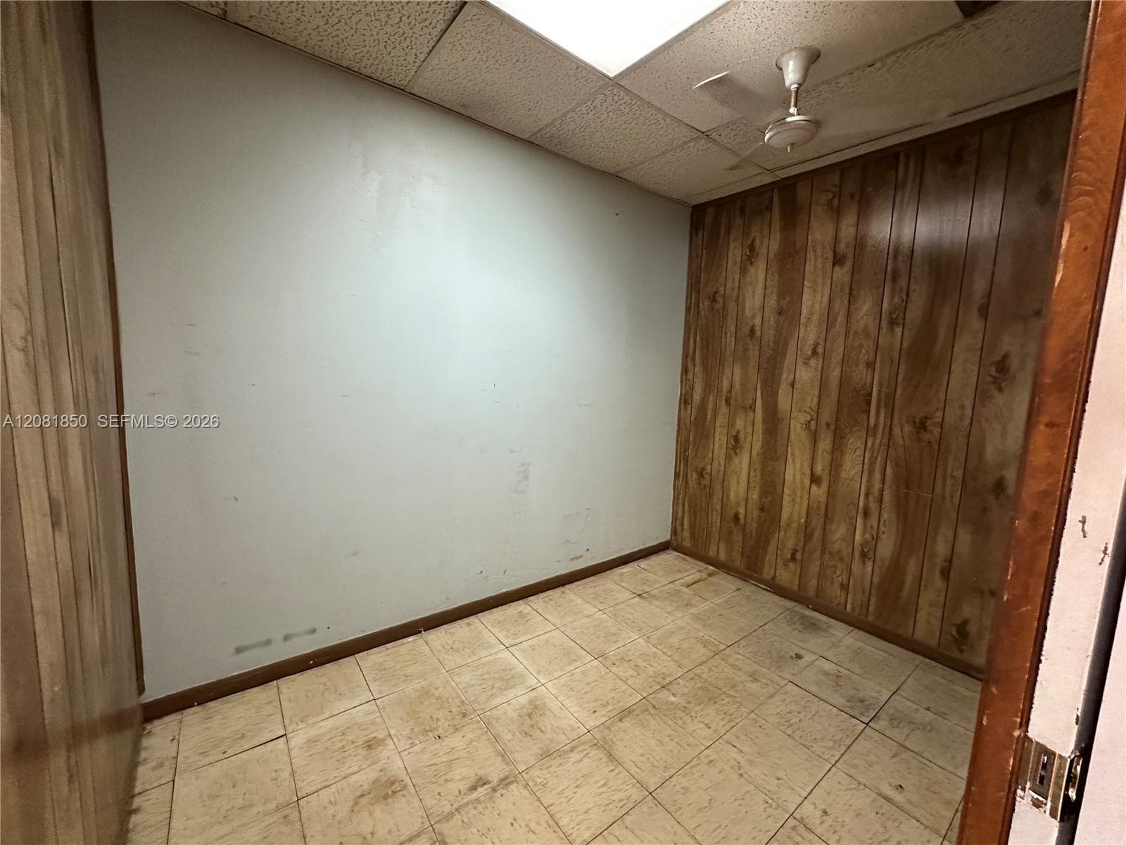 17122 W Dixie Hwy, North Miami Beach, FL 33160 photo 5