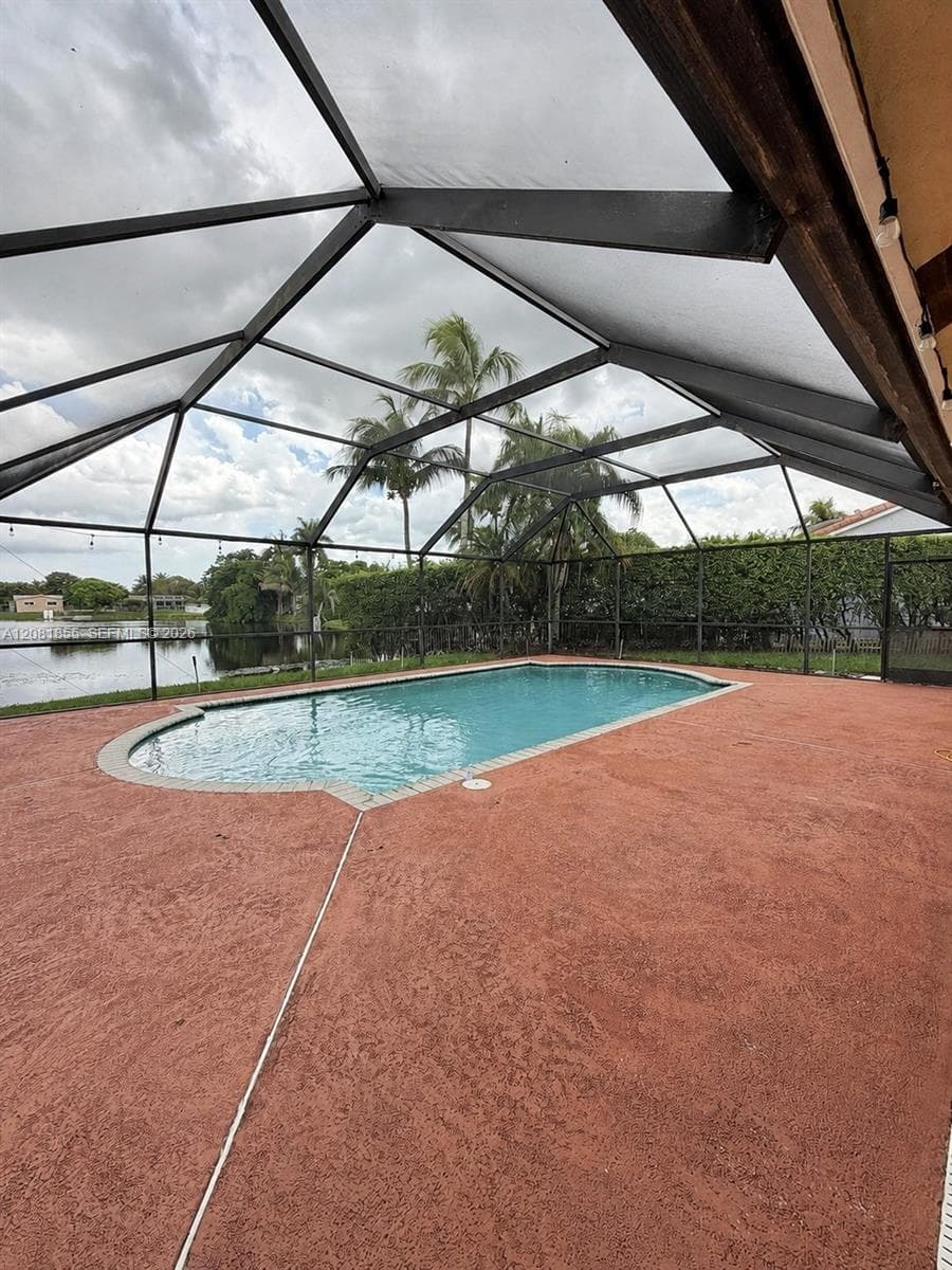 360 NW 107th Ave # 360, Plantation, FL 33324 photo 2
