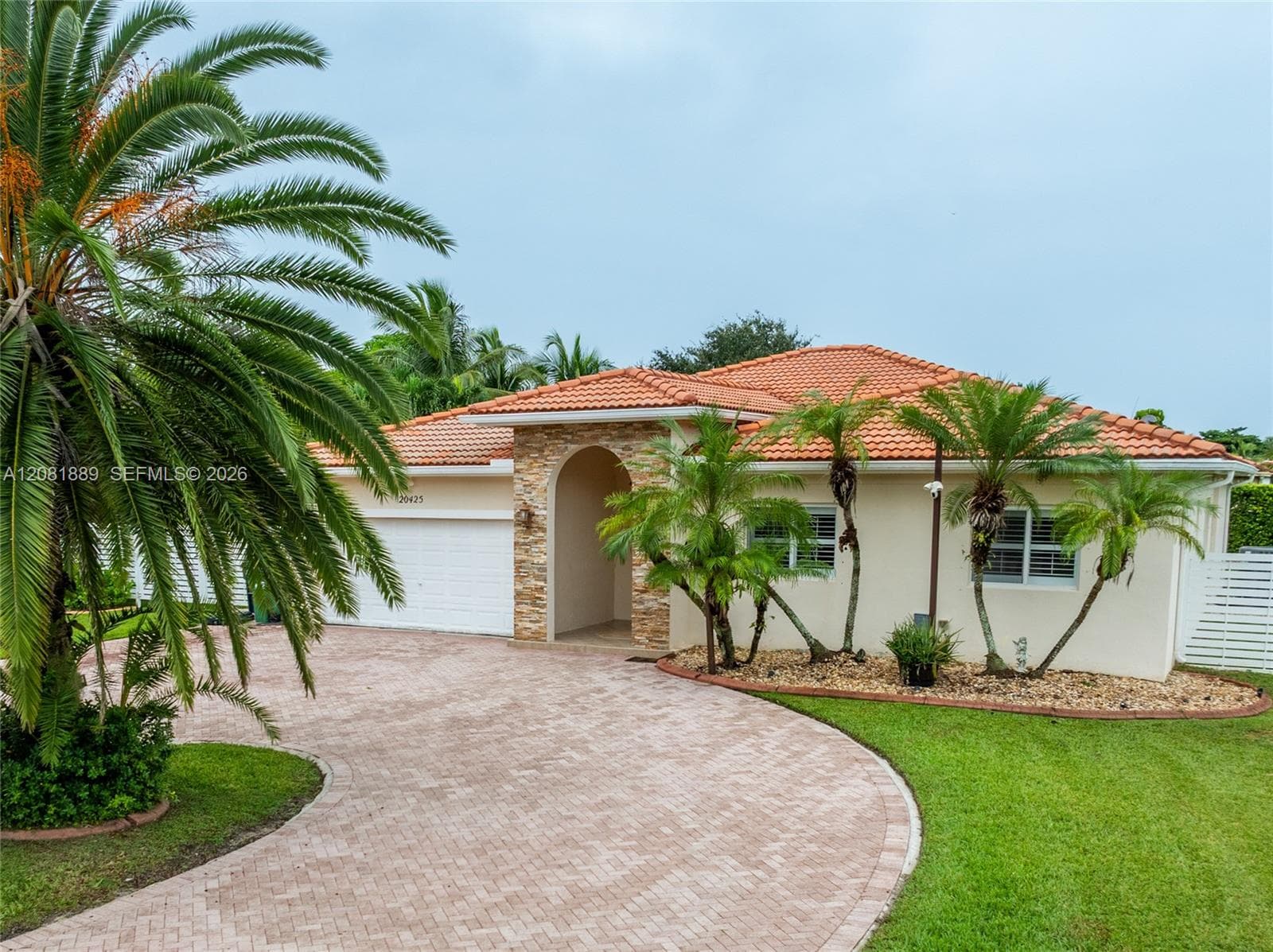 20425 SW 319th St, Homestead, FL 33030 photo 2