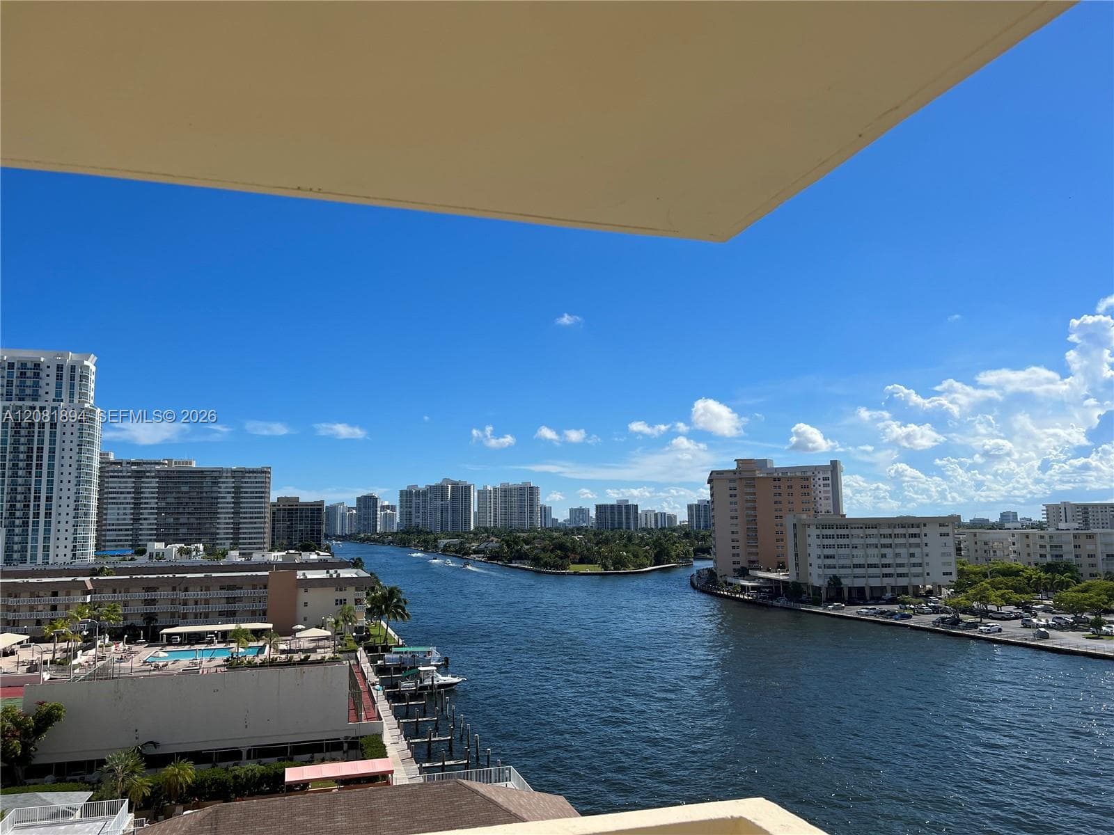 1833 S Ocean Dr # 812, Hallandale Beach, FL 33009
