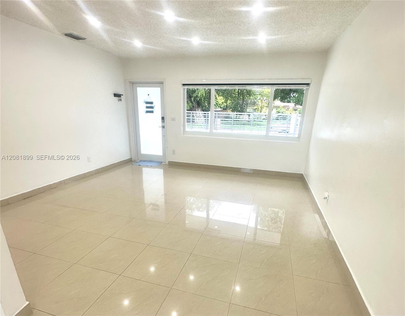 6605 W 6th Ave # 0, Hialeah, FL 33012 photo 4