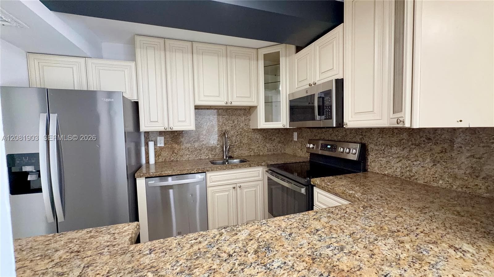 210 172nd St # 428, Sunny Isles Beach, FL 33160 photo 10