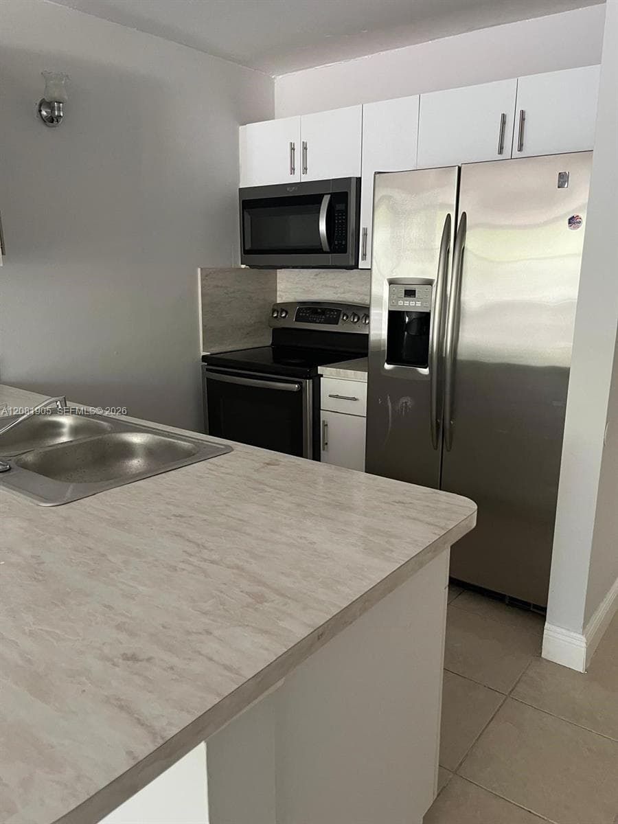 2701 Riverside Dr # 203-B, Coral Springs, FL 33065 photo 12