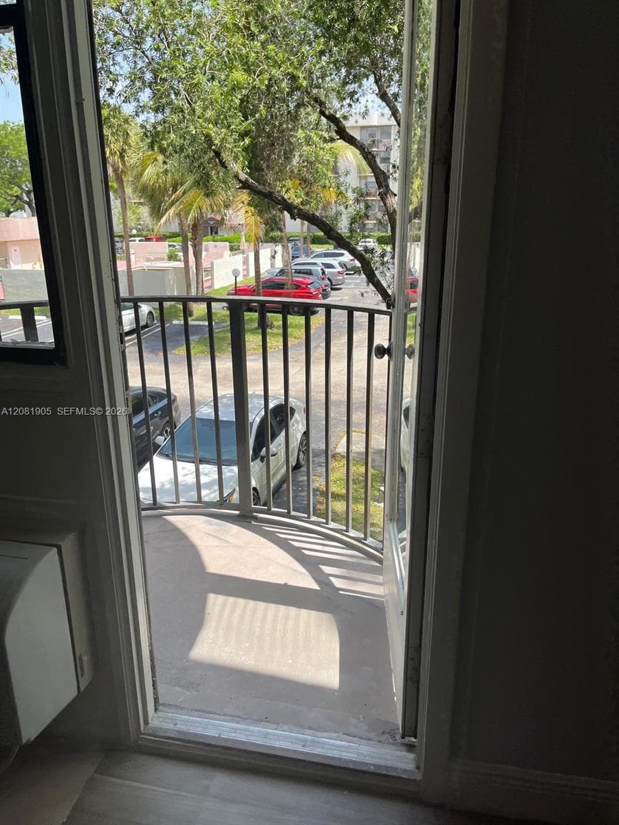 2701 Riverside Dr # 203-B, Coral Springs, FL 33065 photo 7