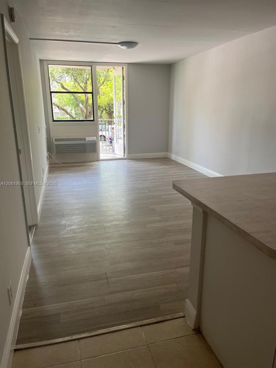 2701 Riverside Dr # 203-B, Coral Springs, FL 33065 photo 3