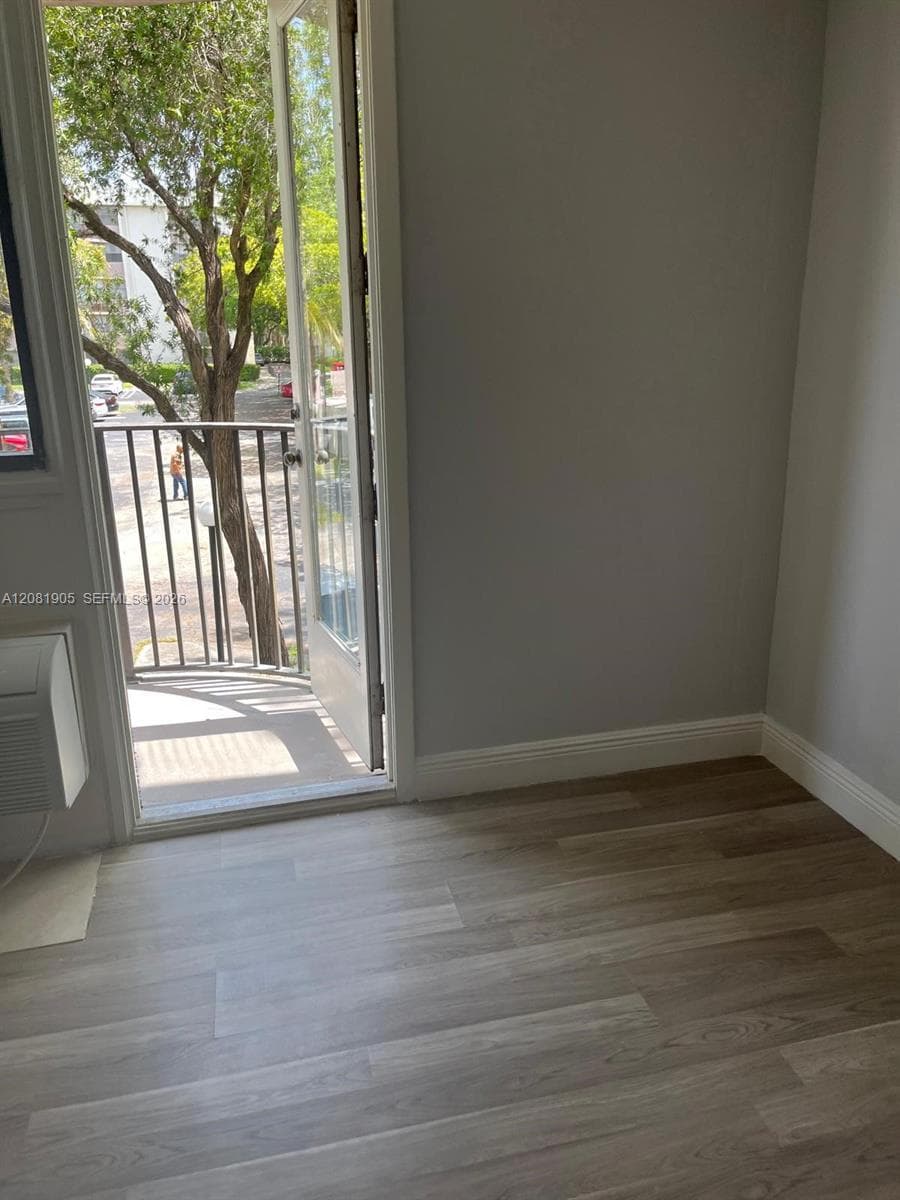 2701 Riverside Dr # 203-B, Coral Springs, FL 33065 photo 5