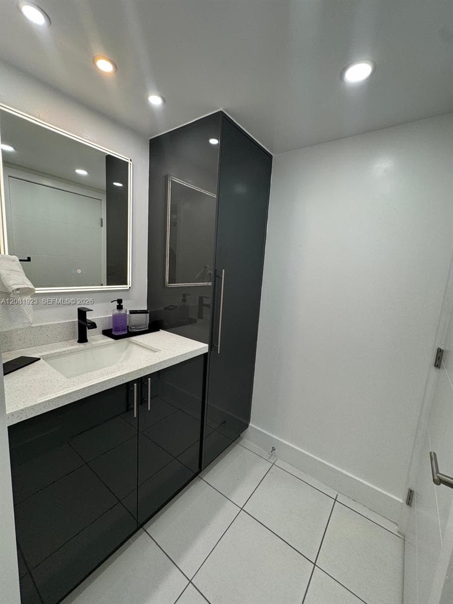 17011 N Bay Rd # 106, Sunny Isles Beach, FL 33160 photo 12