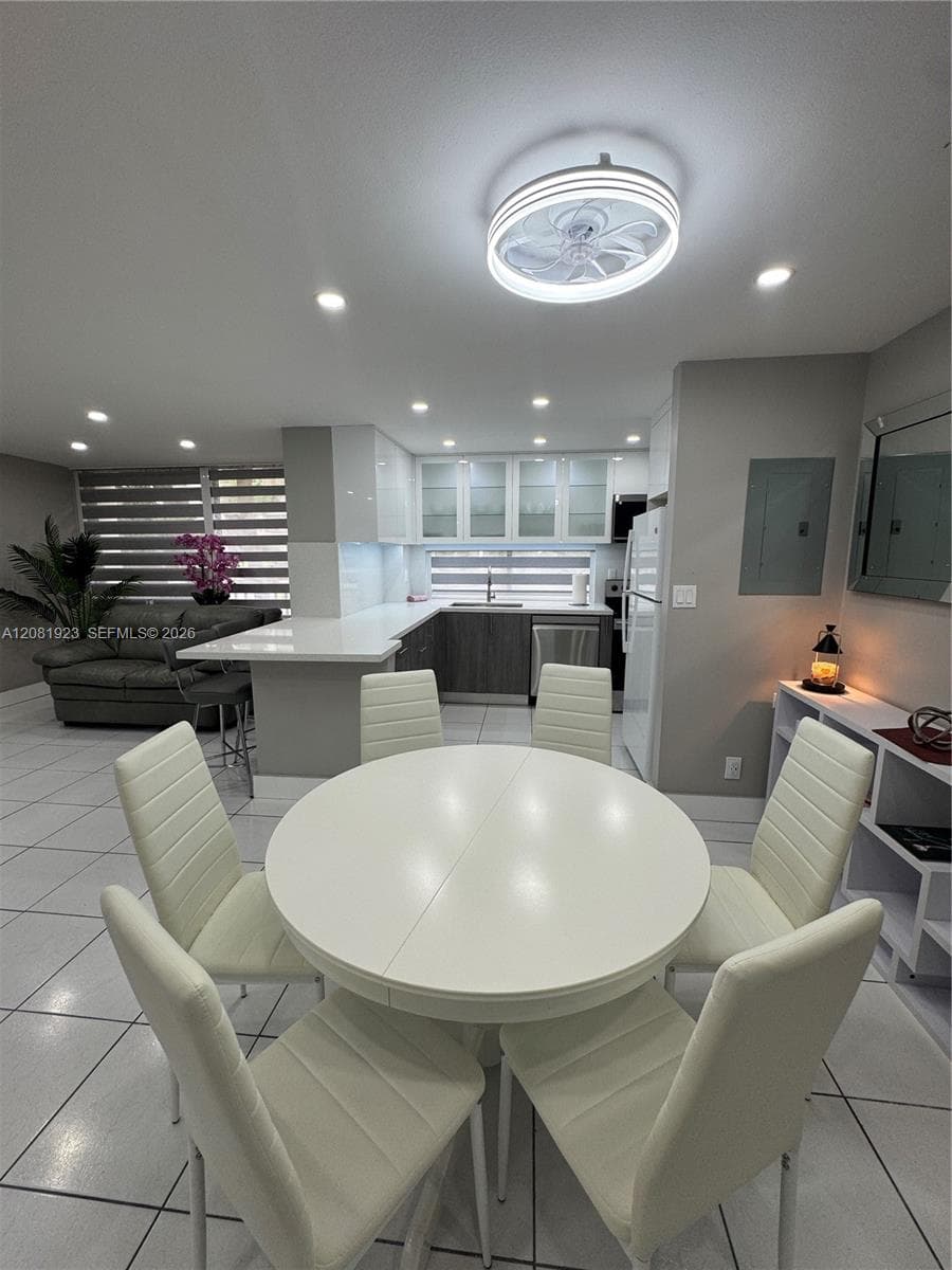 17011 N Bay Rd # 106, Sunny Isles Beach, FL 33160 photo 9