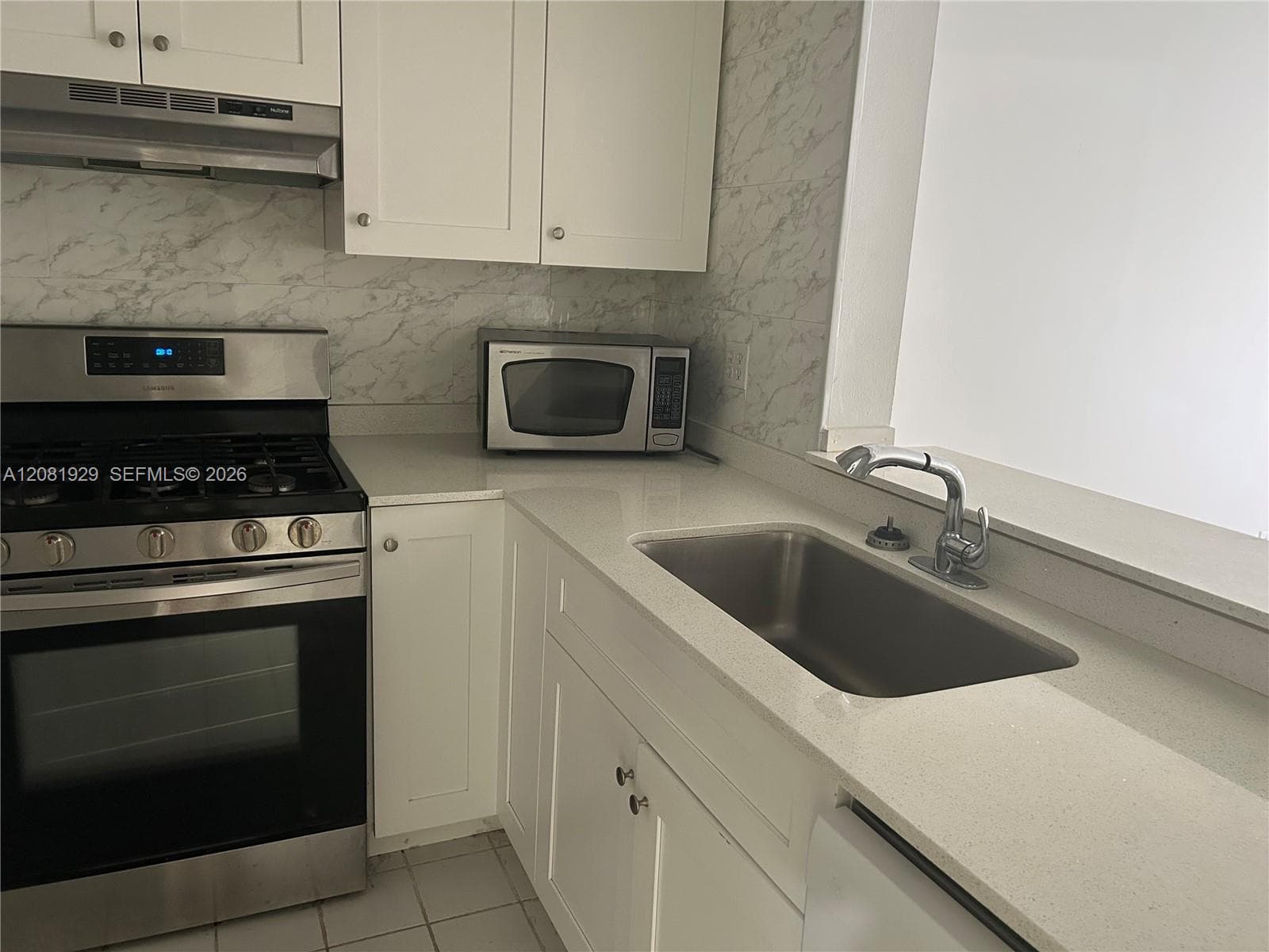 18111 NW 68th Ave # F106, Hialeah, FL 33015 photo 6