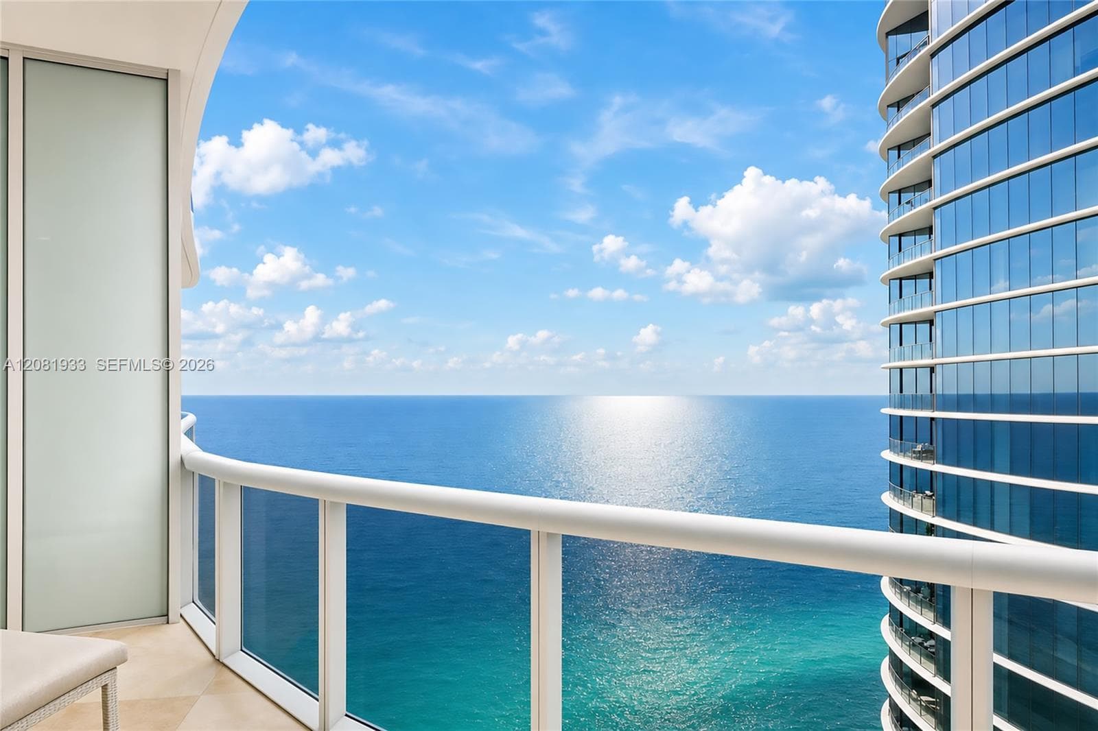 15811 Collins Ave # 4007, Sunny Isles Beach, FL 33160 photo 2