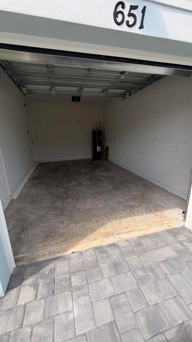 651 SALISBURY Circle, Fort Pierce, FL 34982 photo 7