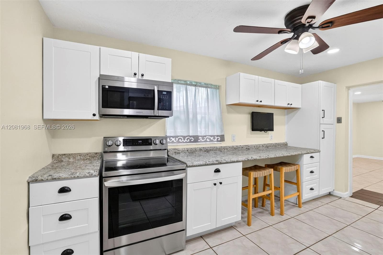 2825 NW 3rd St, Pompano Beach, FL 33069 photo 6