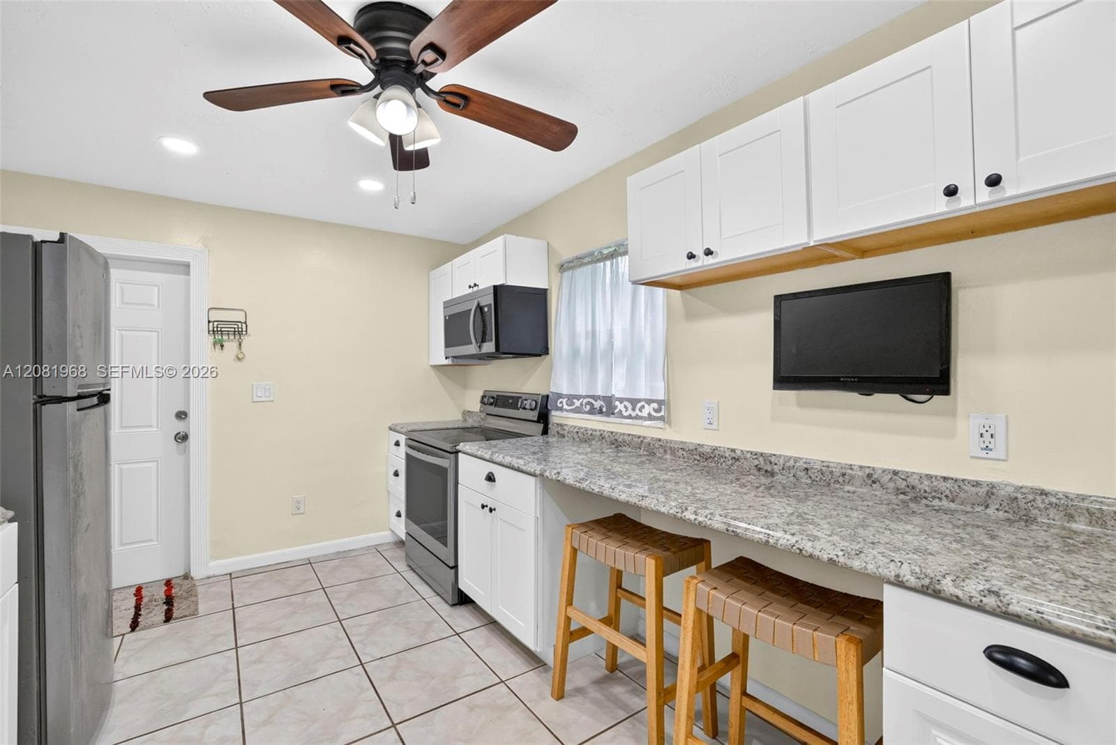 2825 NW 3rd St, Pompano Beach, FL 33069 photo 7