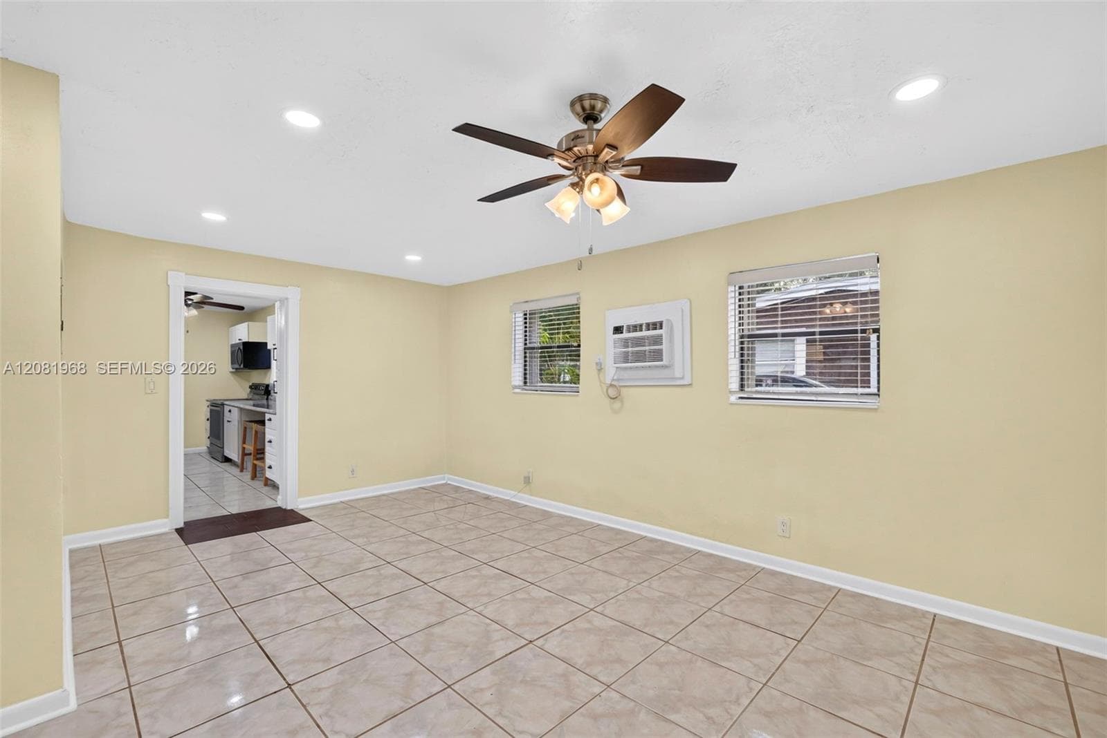 2825 NW 3rd St, Pompano Beach, FL 33069 photo 5