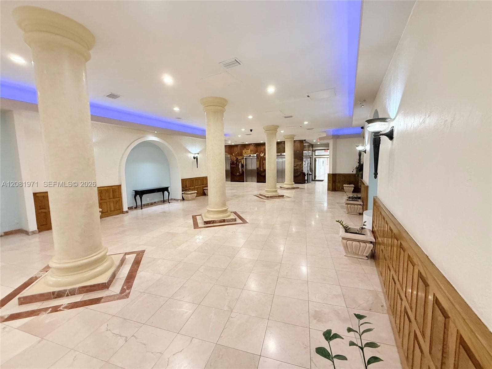 3725 S Ocean Dr # 423, Hollywood, FL 33019 photo 3