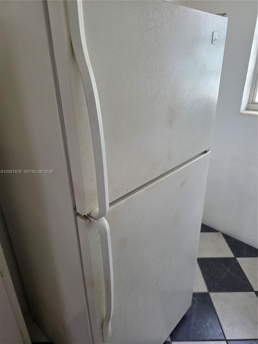 635 8th St # 202, Miami Beach, FL 33139 photo 3