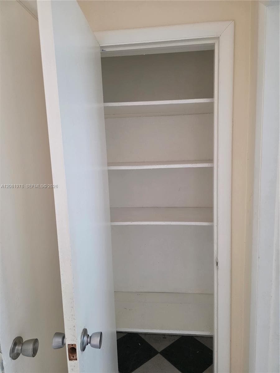 635 8th St # 202, Miami Beach, FL 33139 photo 9