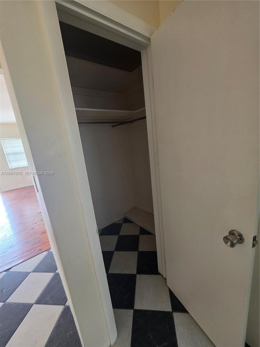 635 8th St # 202, Miami Beach, FL 33139 photo 10
