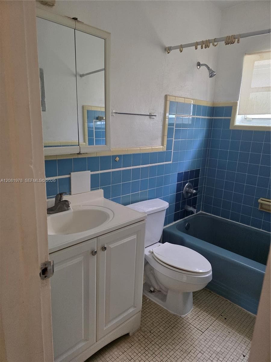 635 8th St # 202, Miami Beach, FL 33139 photo 8
