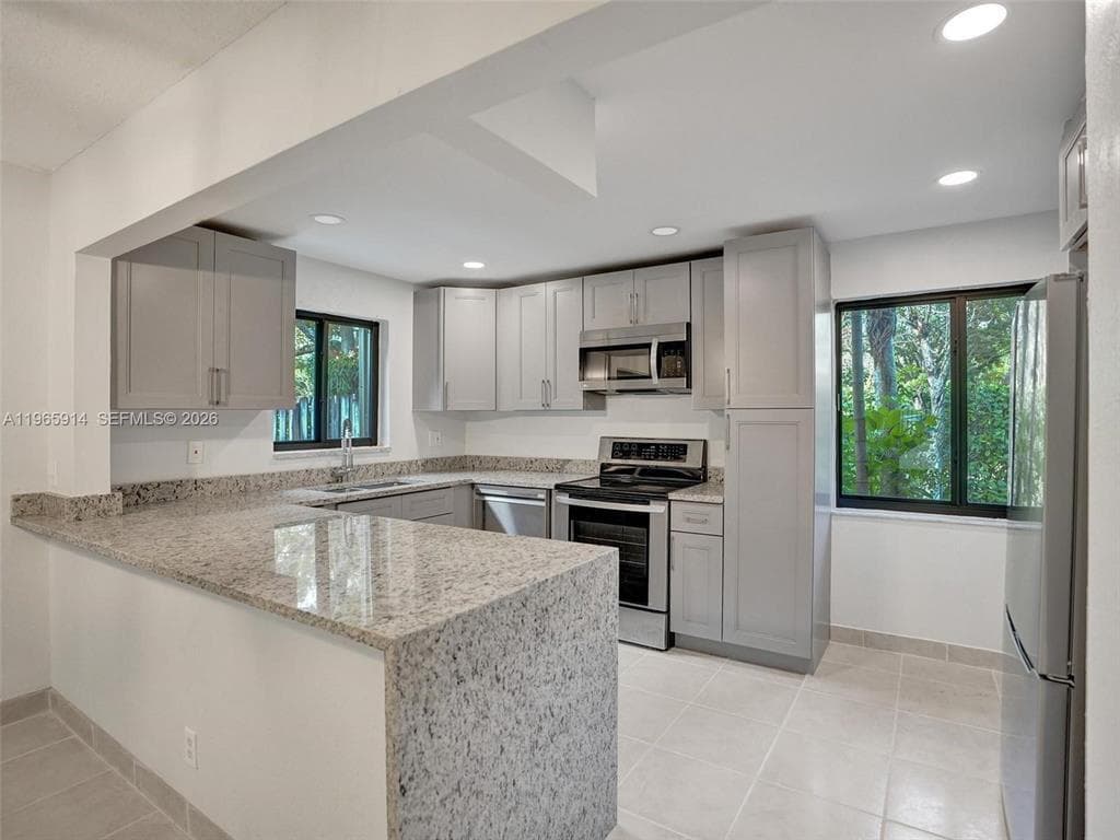 6 CHESTNUT Circle, Cooper City, FL 33026 photo 6