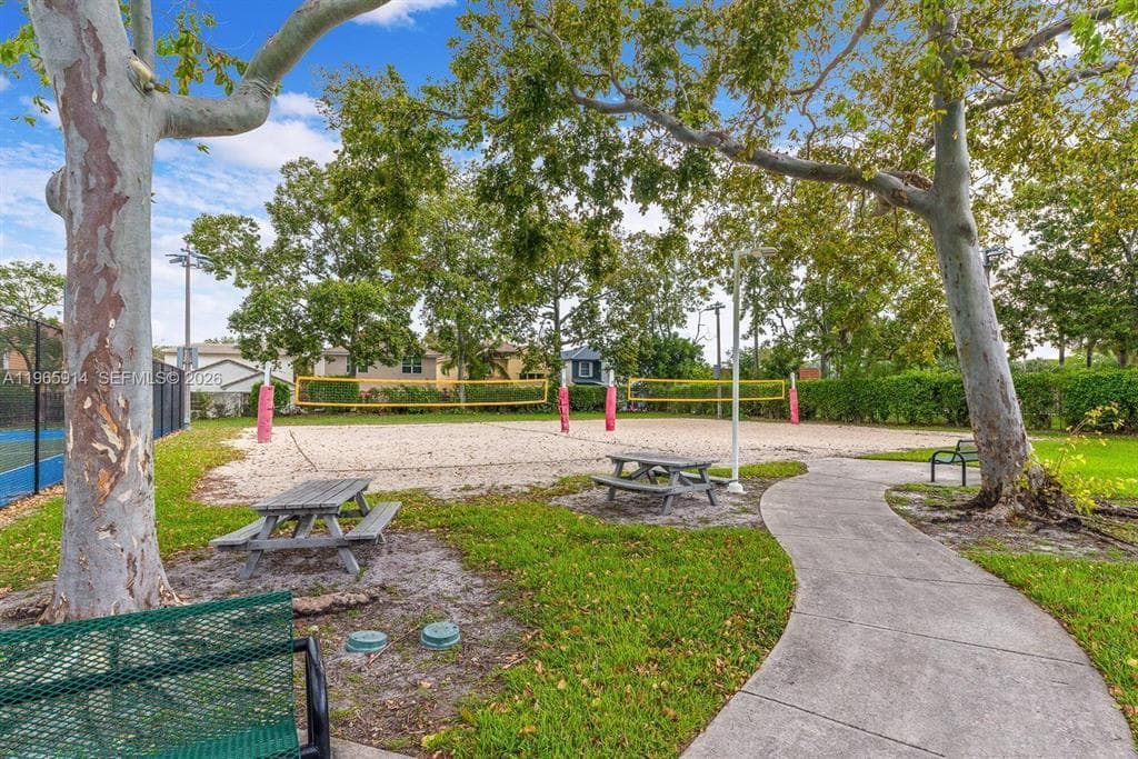 6 CHESTNUT Circle, Cooper City, FL 33026 photo 11