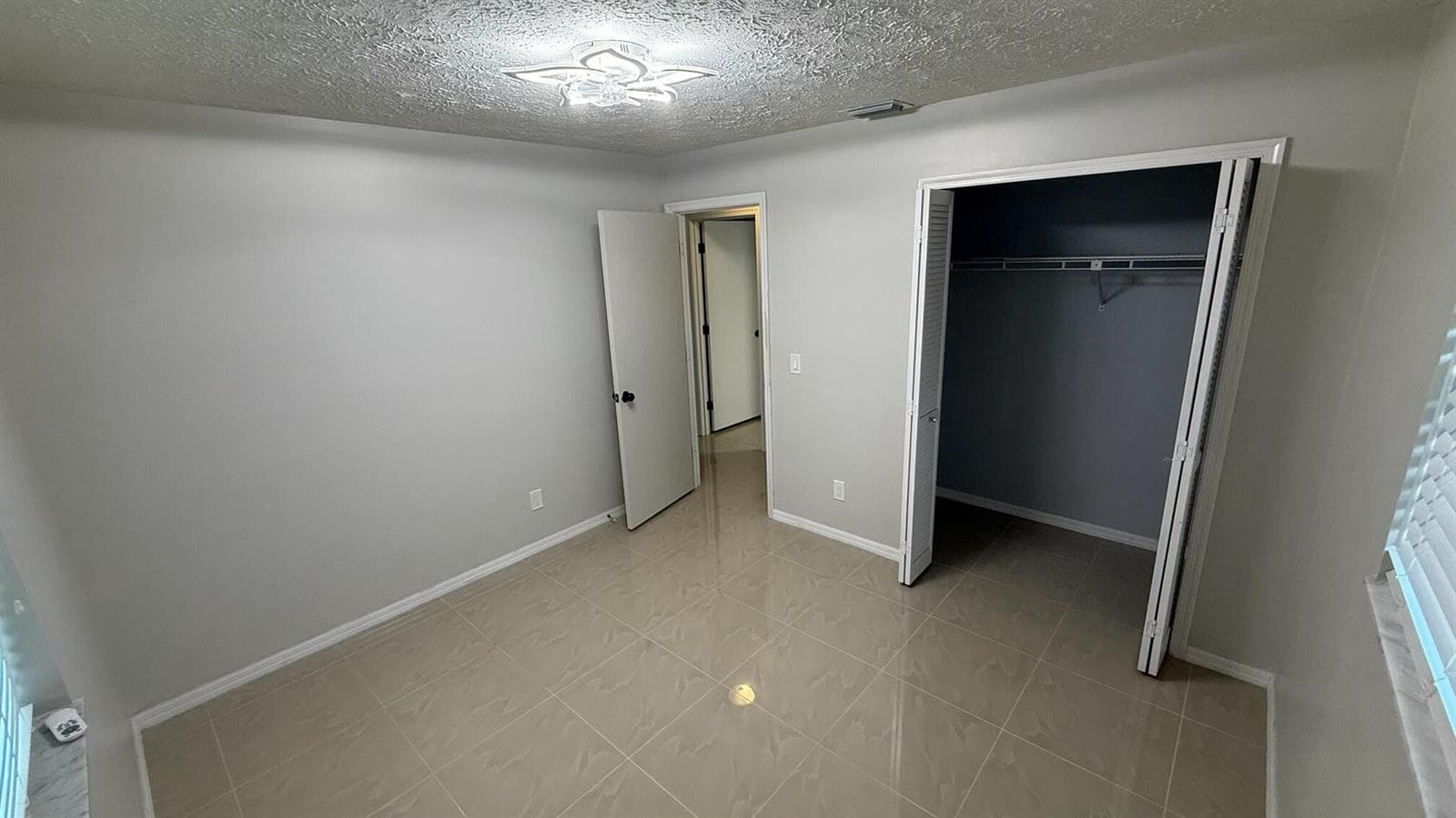1832 SE MANTH Lane, Port St. Lucie, FL 34983 photo 8
