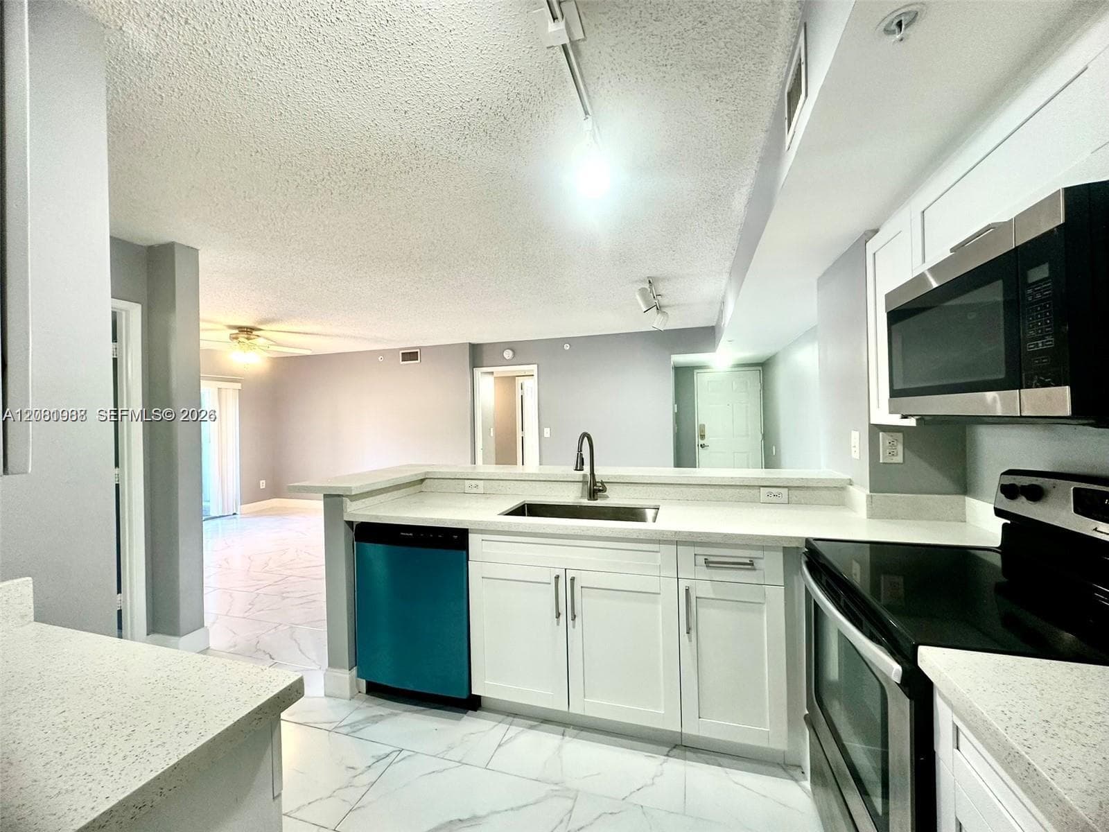 2620 S University Dr # 105, Davie, FL 33328 photo 2