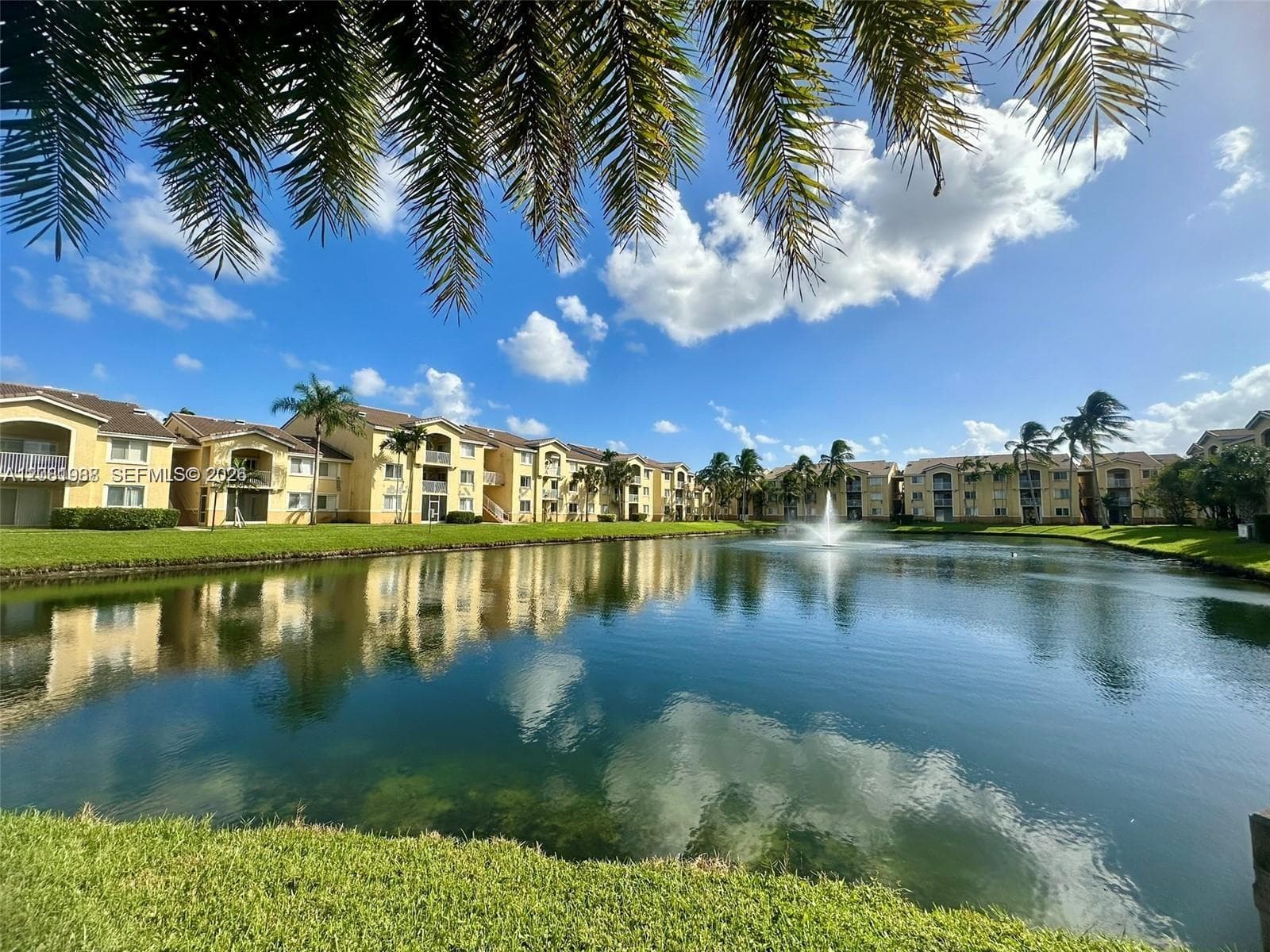 2620 S University Dr # 105, Davie, FL 33328