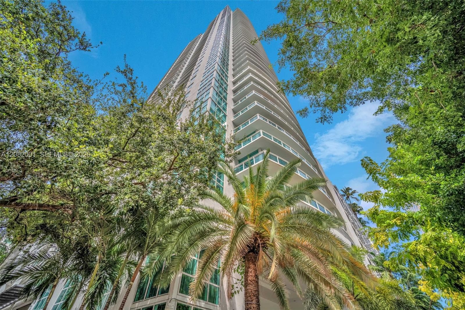 951 Brickell Ave # 2403, Miami, FL 33131 photo 3
