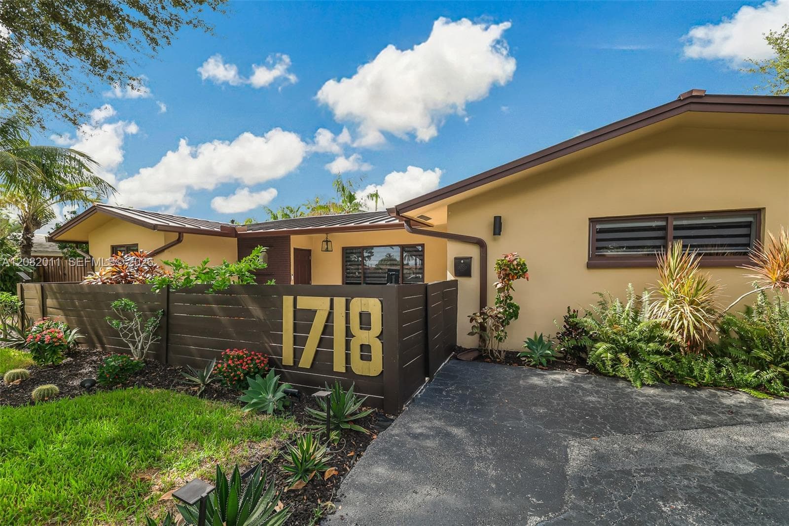 1718 NE 58th St, Fort Lauderdale, FL 33334 photo 5