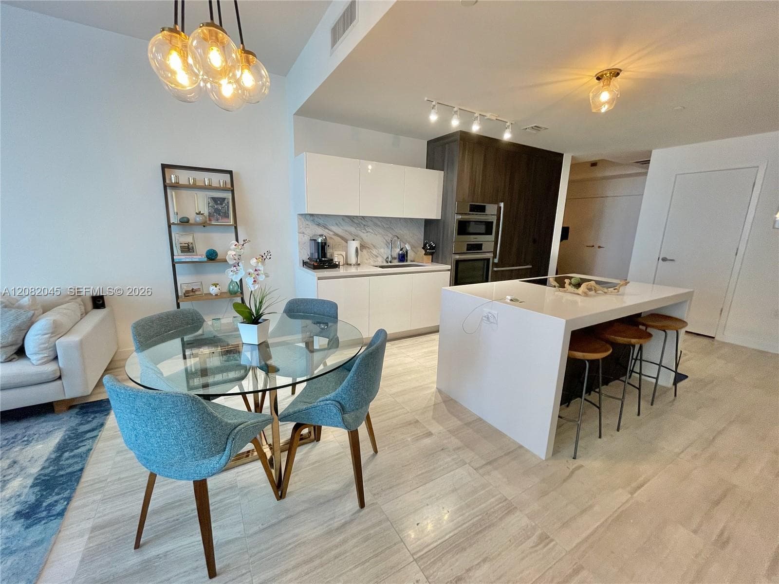 851 NE 1st Ave # 2605, Miami, FL 33132 photo 10